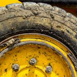 Tire bulldozer