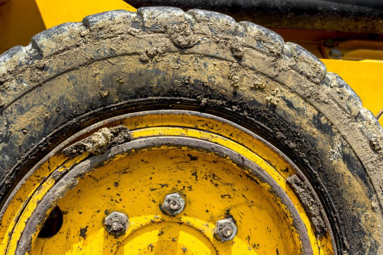 Tire bulldozer